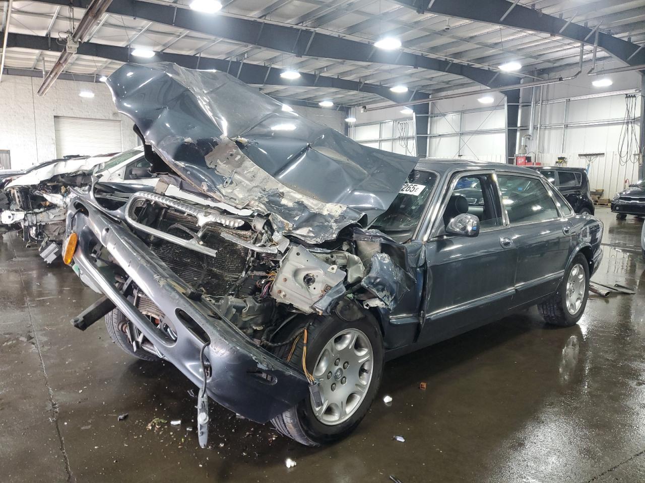 2001 Jaguar Vandenplas