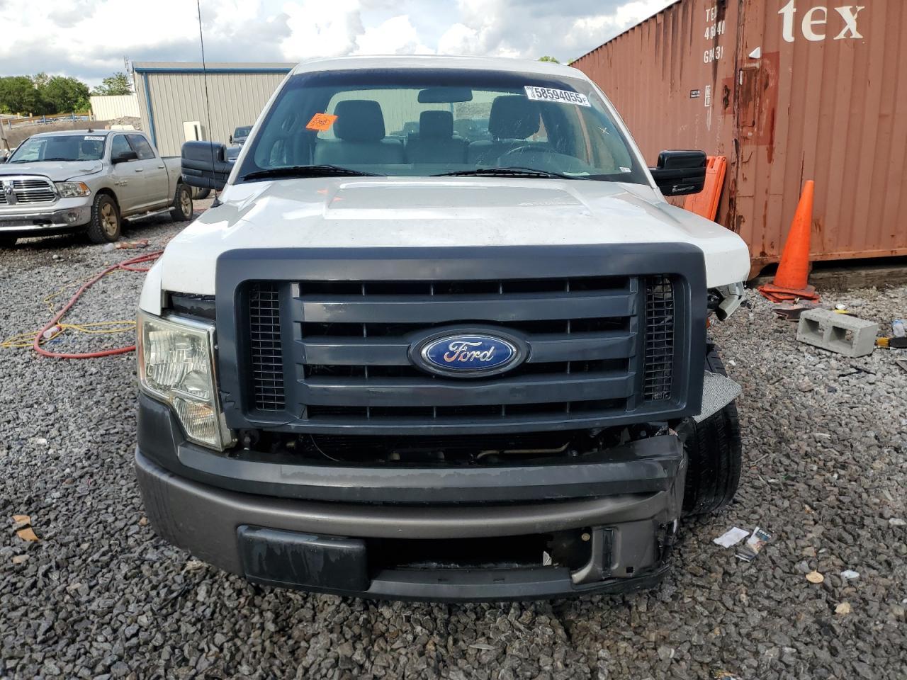 2011 Ford F150 - Image 5