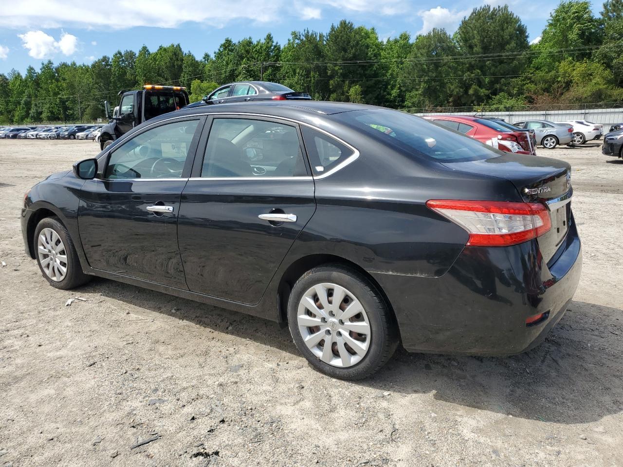 2013 Nissan Sentra S - Фото 2