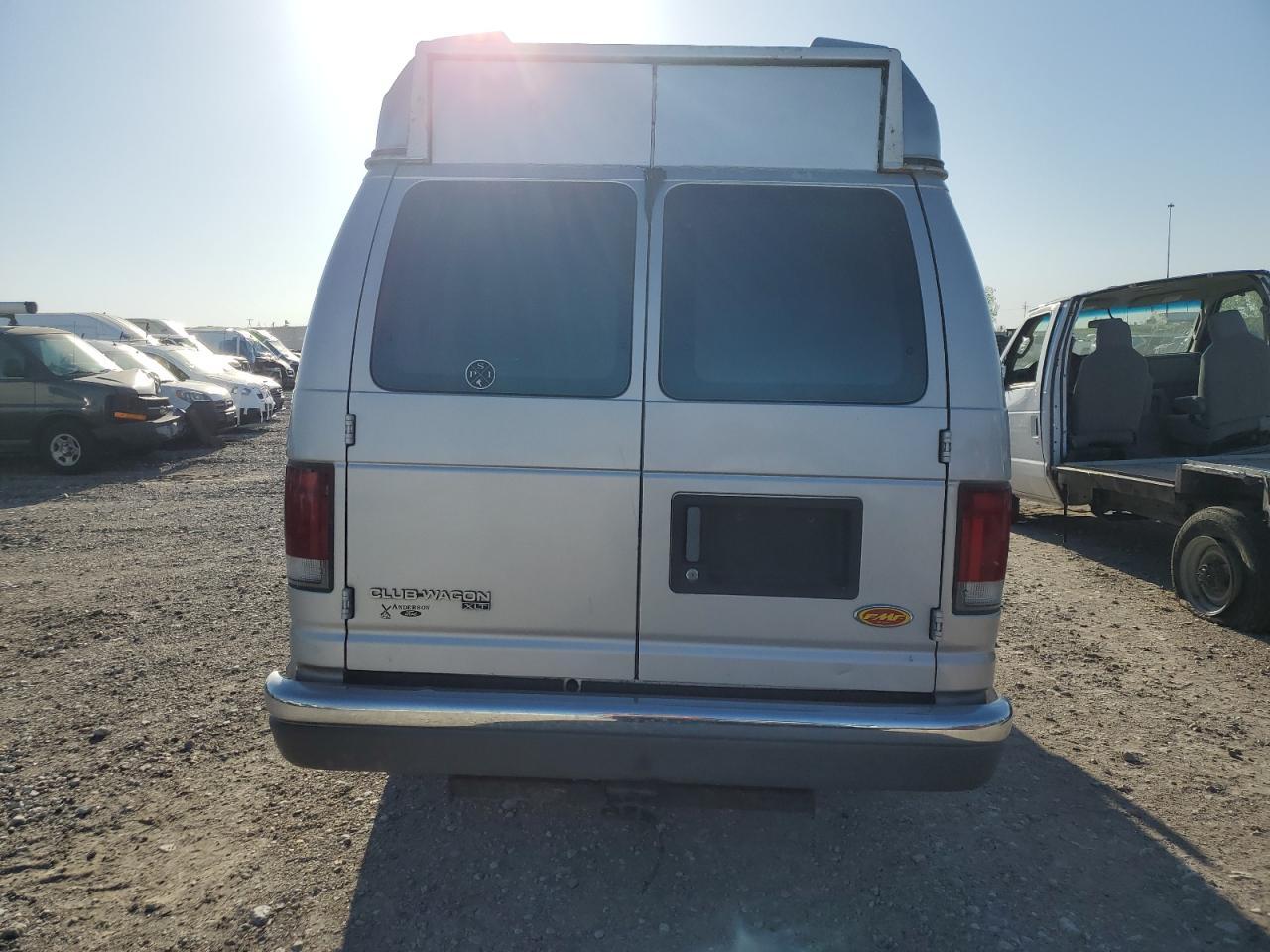 1996 Ford Econoline E350 Super Duty - Фото 6