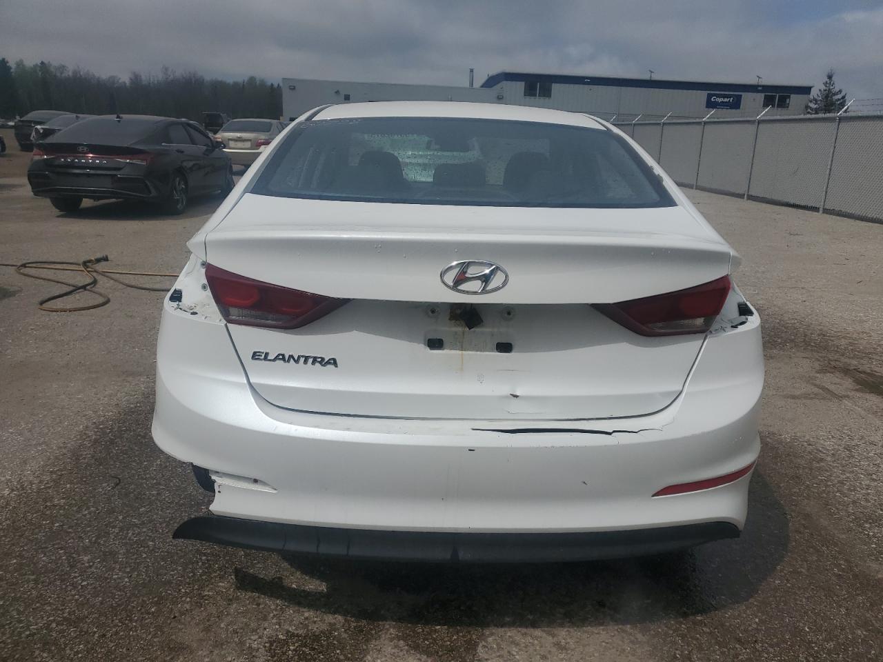2017 Hyundai Elantra Se - Image 6