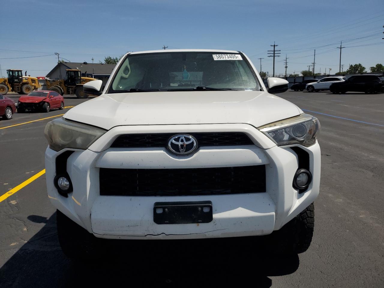 2016 Toyota 4Runner Sr5/Sr5 Premium - Image 5