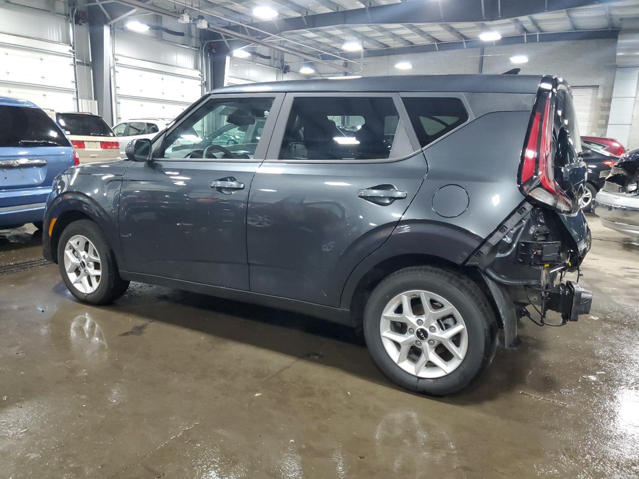2025 Kia Soul Lx - Image 2