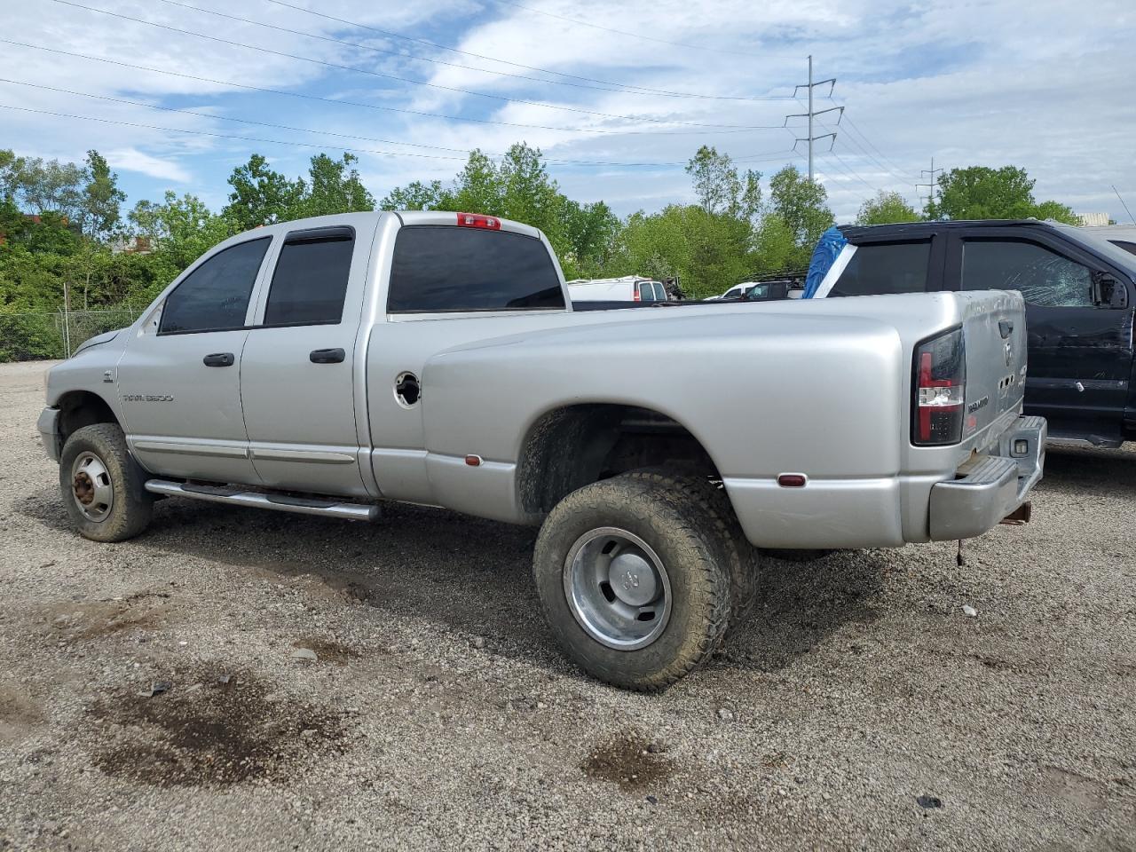 2006 Dodge Ram 3500 St - Фото 2