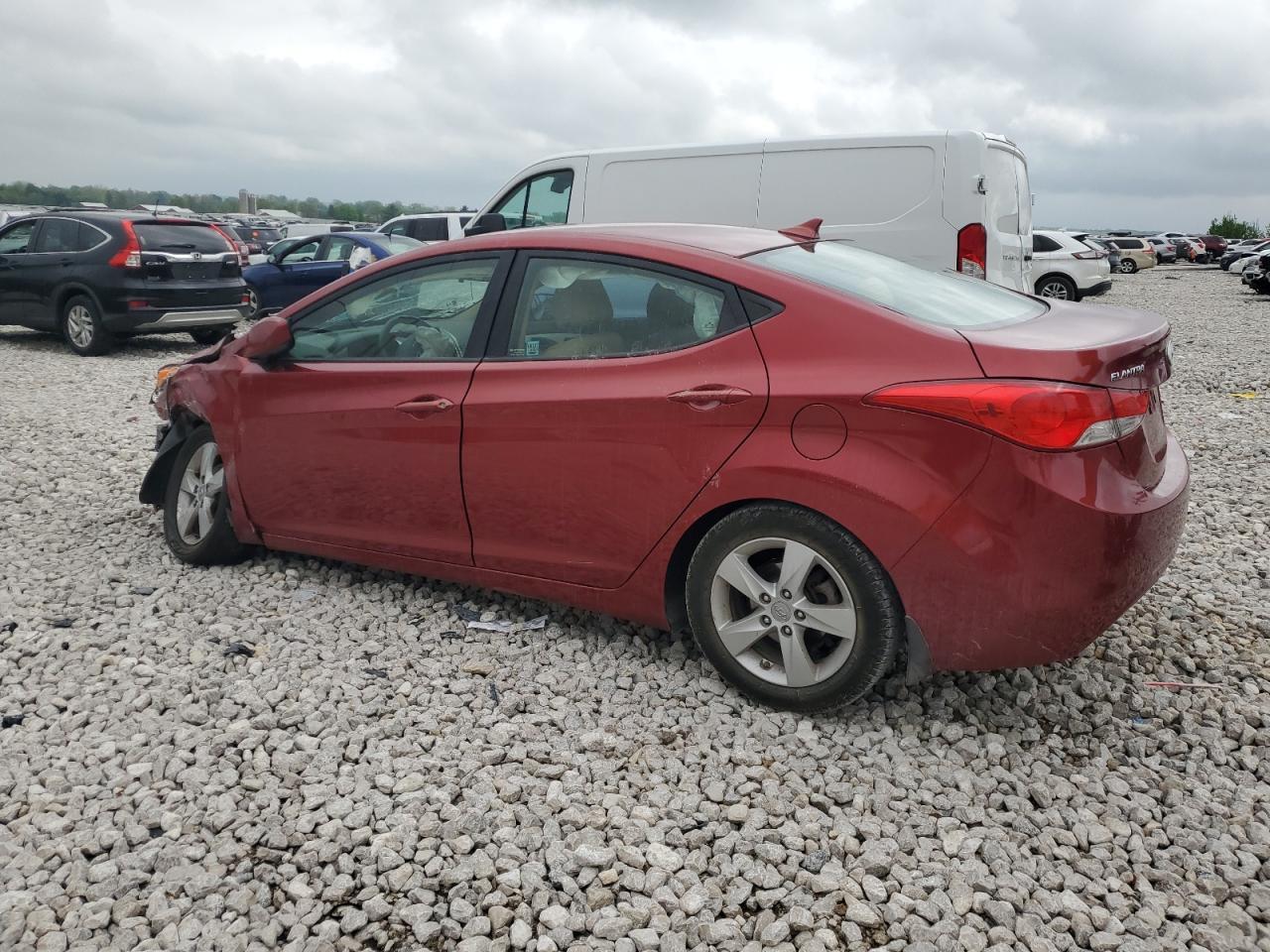 2013 Hyundai Elantra Gls - Фото 2