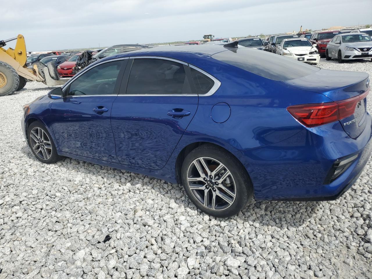 2021 Kia Forte Ex - Image 2