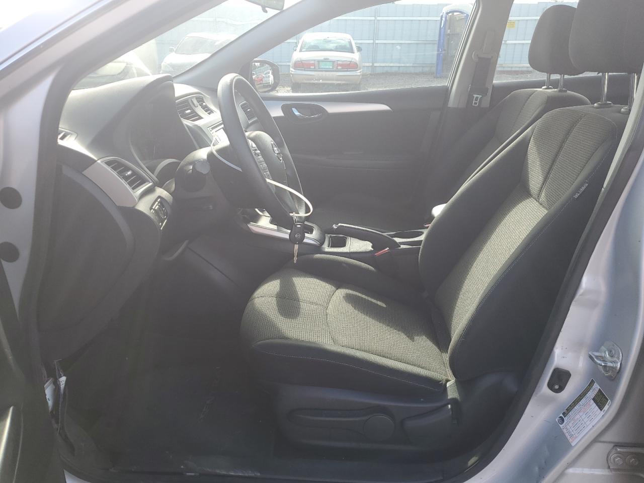 2017 Nissan Sentra S - Image 7