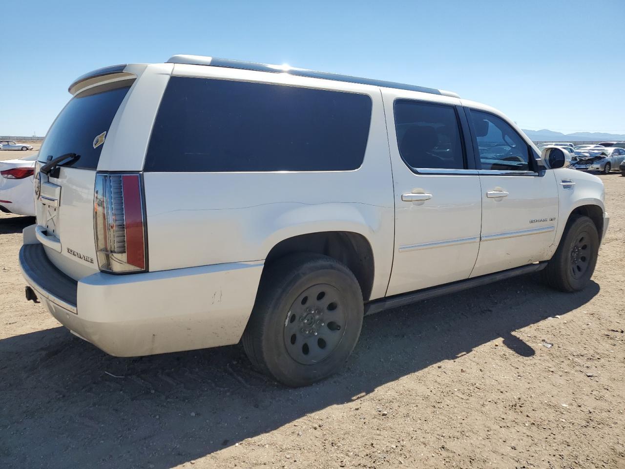2012 Cadillac Escalade Esv Premium - Image 3