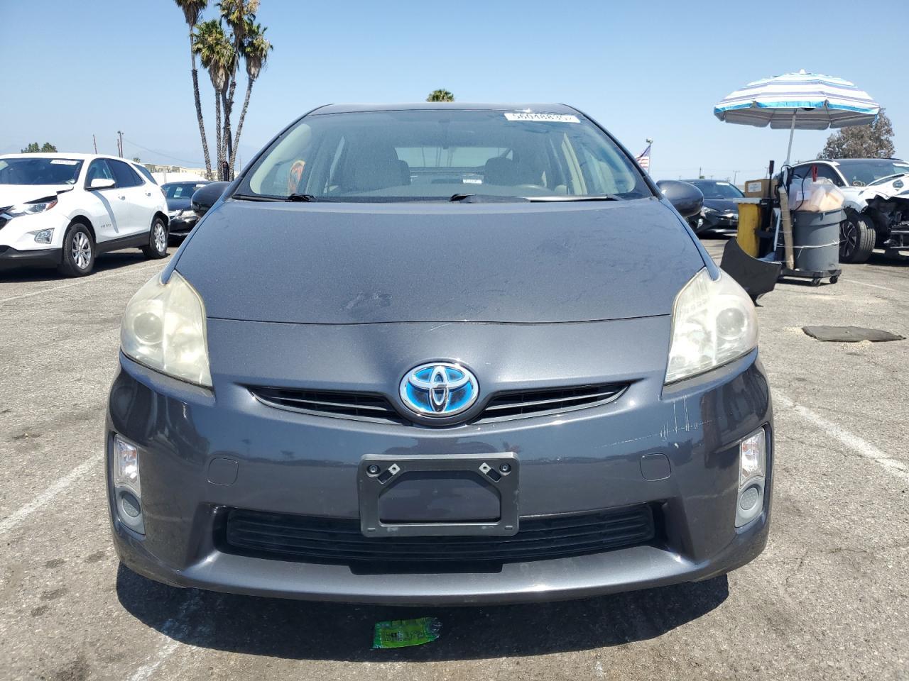2010 Toyota Prius - Image 5