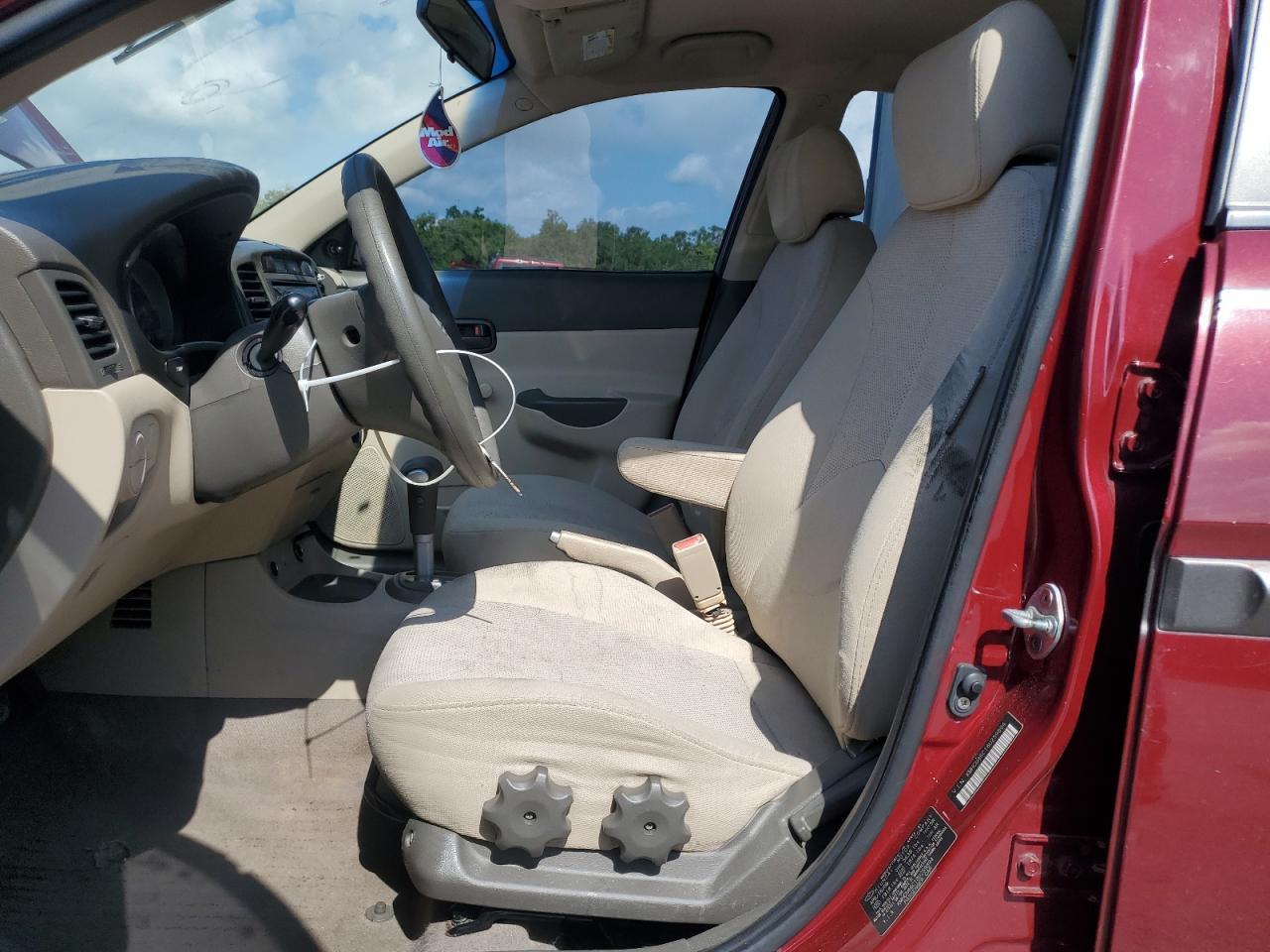 2008 Hyundai Accent Gls - Фото 7