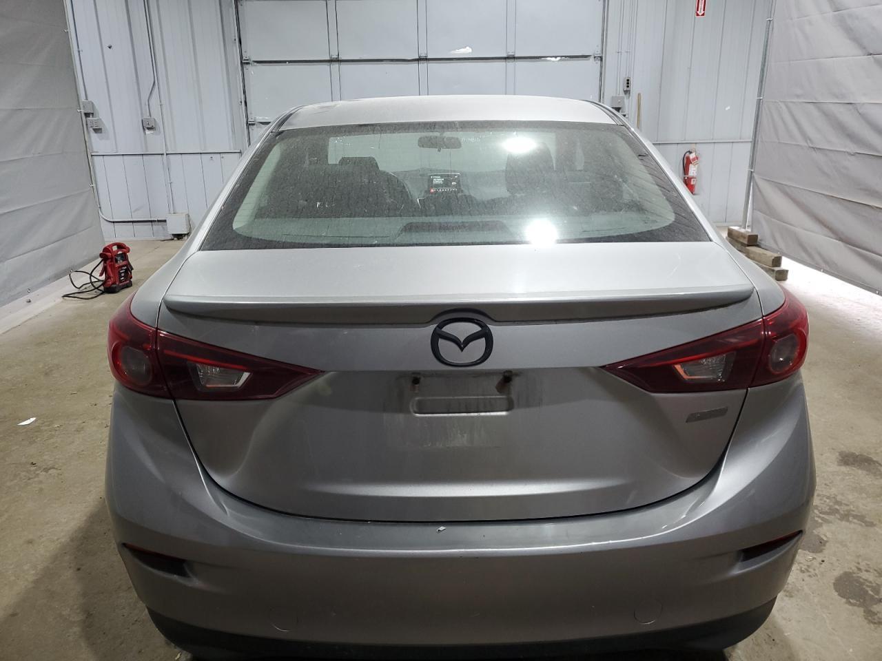 2015 Mazda 3 Sport - Image 6