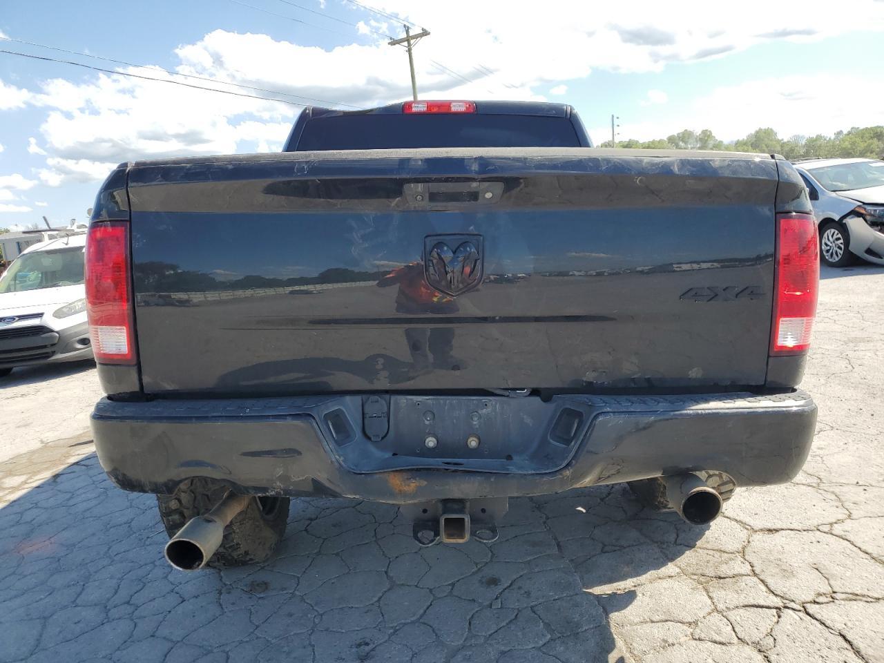 2017 Ram 1500 St - Image 6