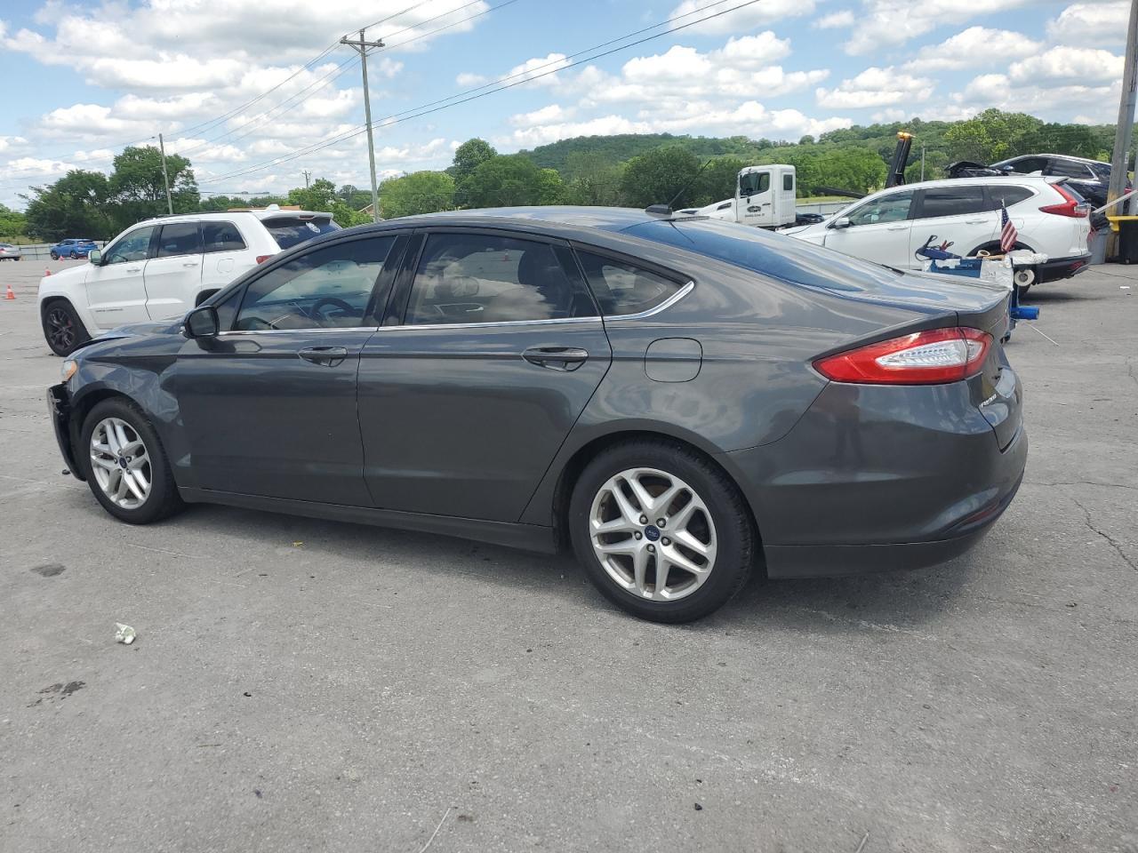 2016 Ford Fusion Se - Фото 2
