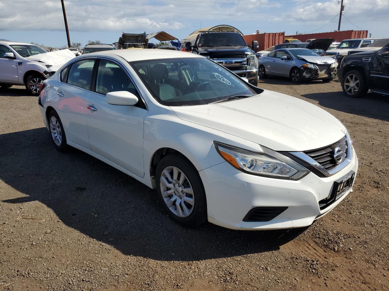 2017 Nissan Altima 2.5 - Image 4