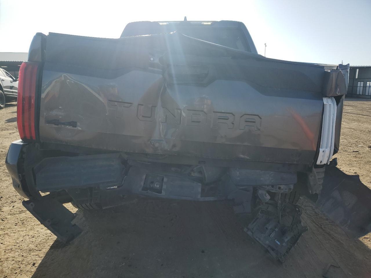 2023 Toyota Tundra Crewmax Sr - Image 6