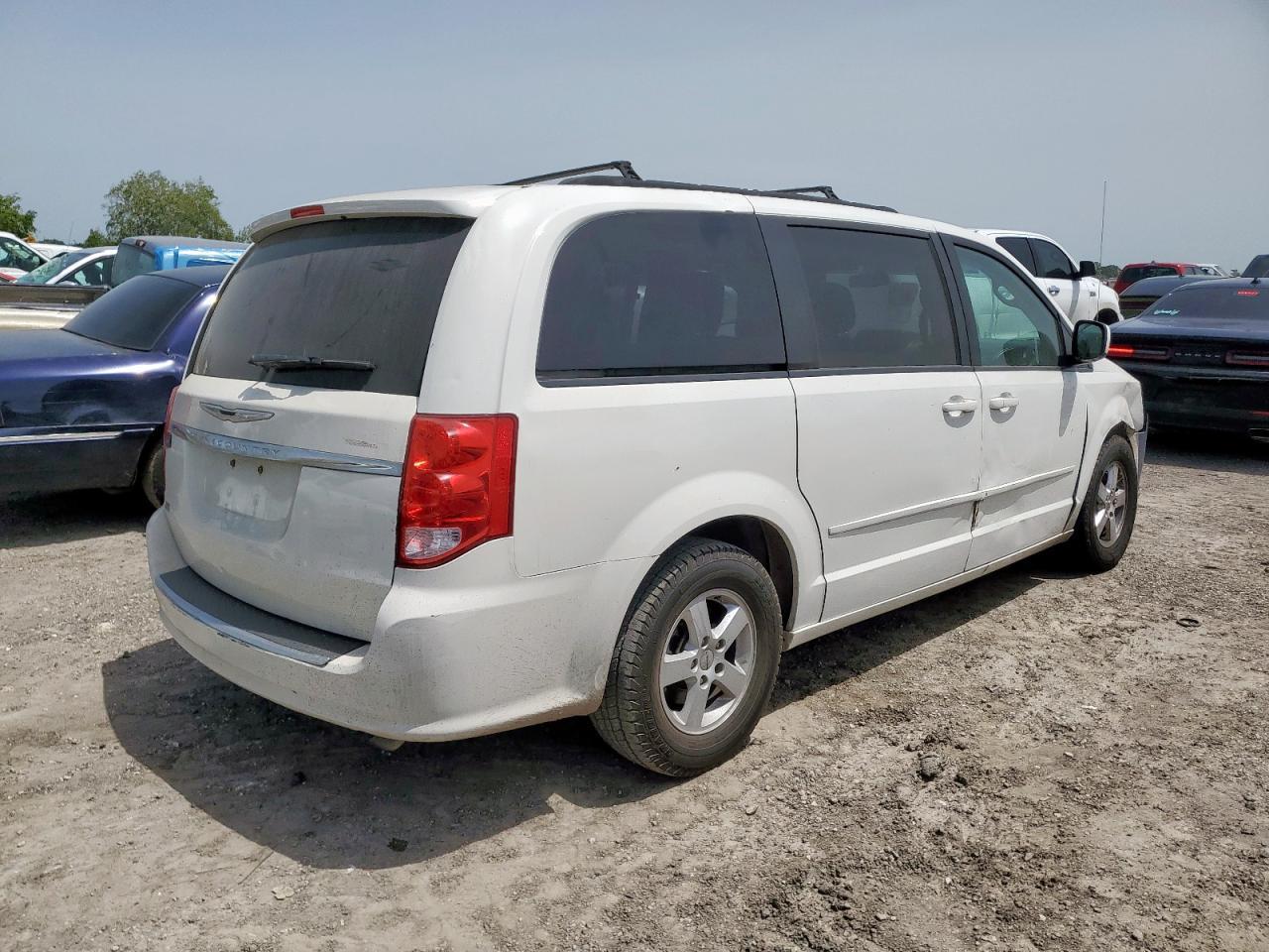 2012 Dodge Grand Caravan Sxt - Фото 3