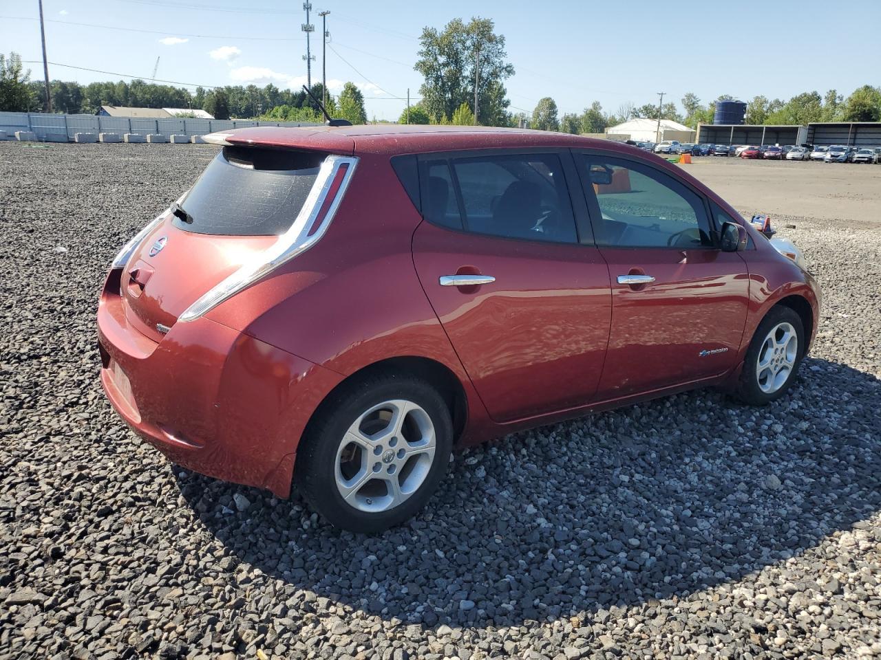 2015 Nissan Leaf S - Image 3