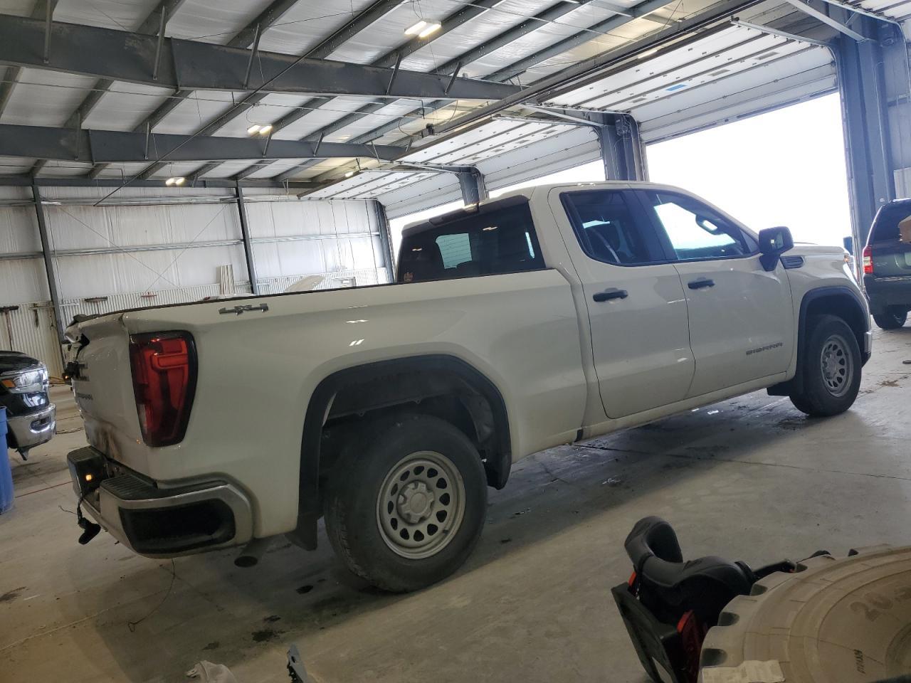 2023 GMC Sierra K1500 - Фото 3