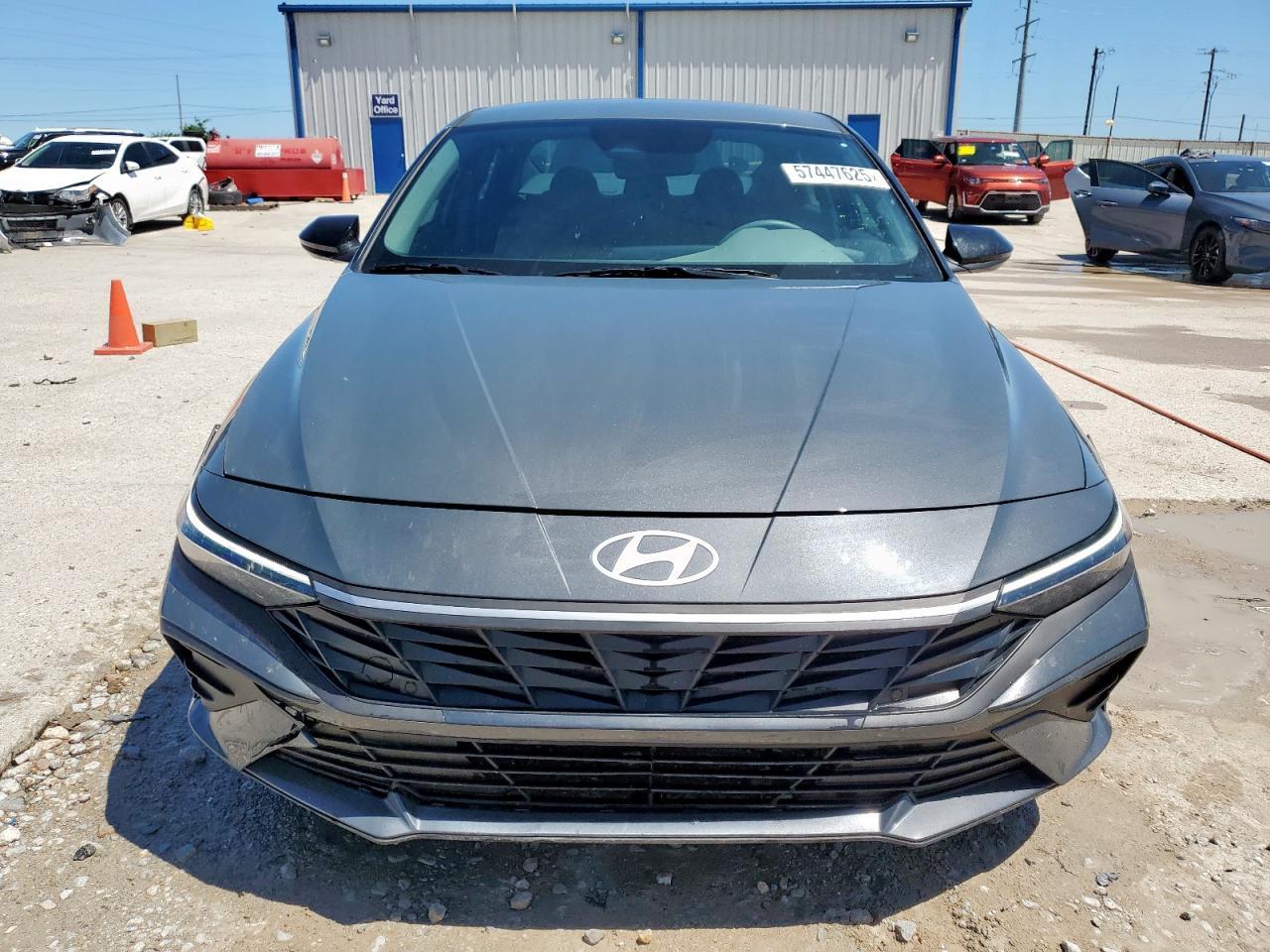 2025 Hyundai Elantra Sel Sport - Фото 5