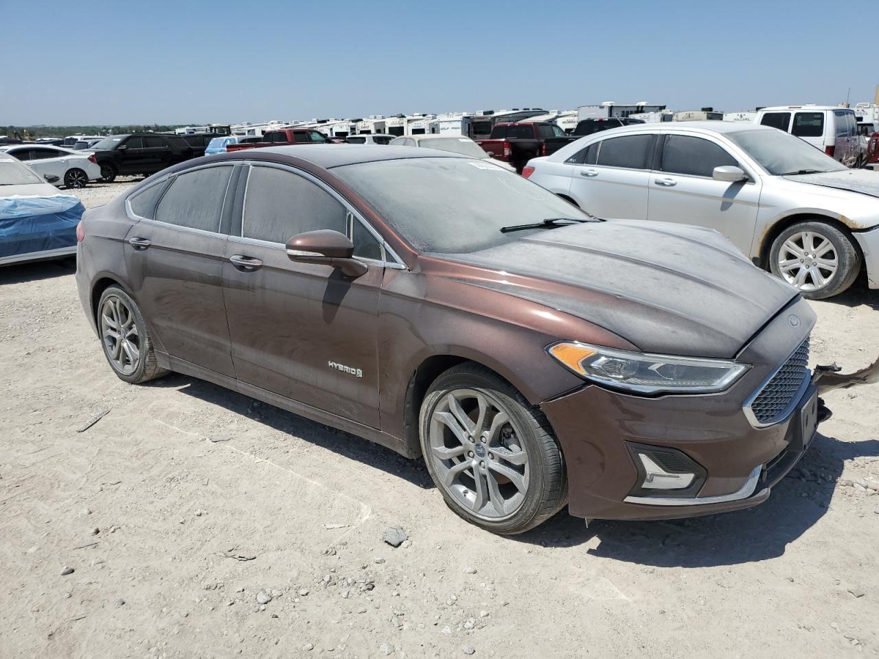 2019 Ford Fusion Titanium - Image 4