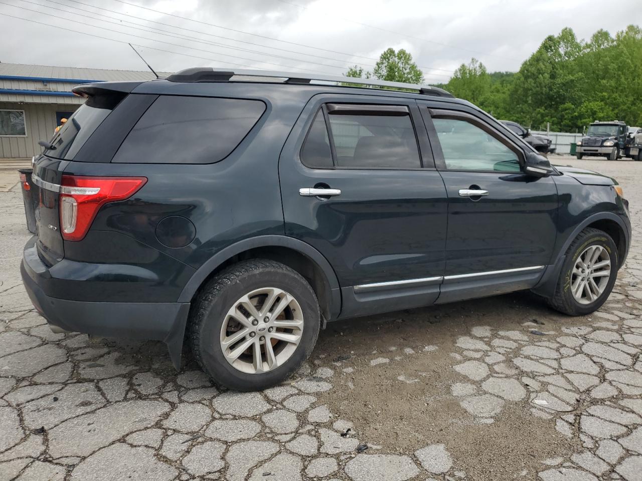 2015 Ford Explorer Xlt - Фото 3