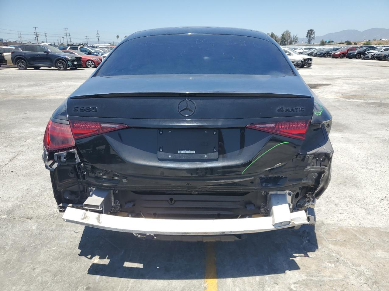2022 Mercedes-Benz S 500 4Matic - Image 6