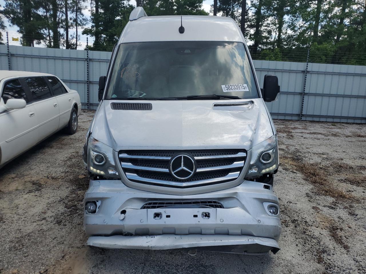 2018 Mercedes-Benz Sprinter 3500 - Image 5