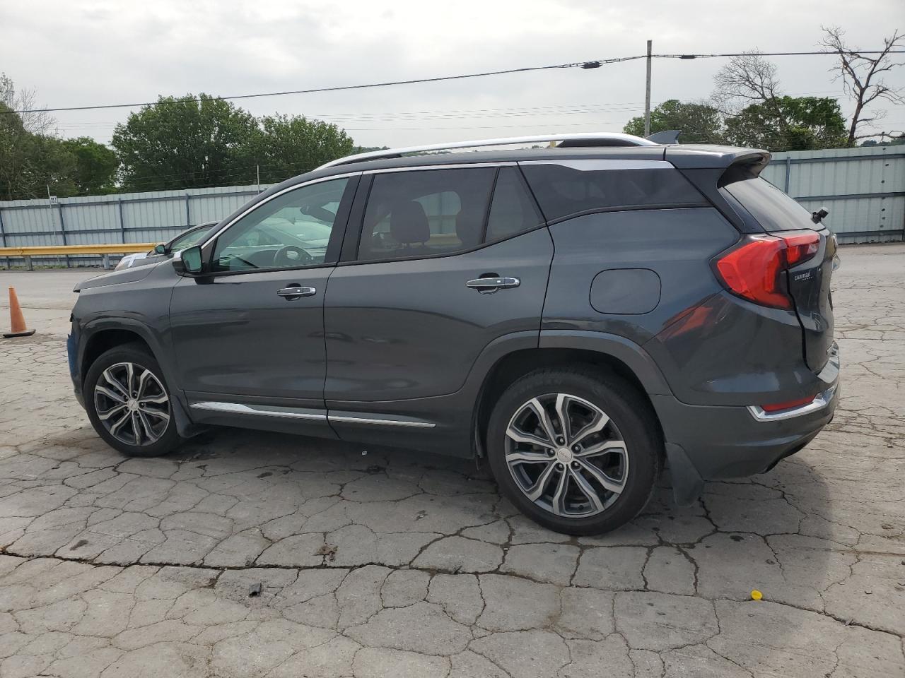 2019 GMC Terrain Denali - Фото 2