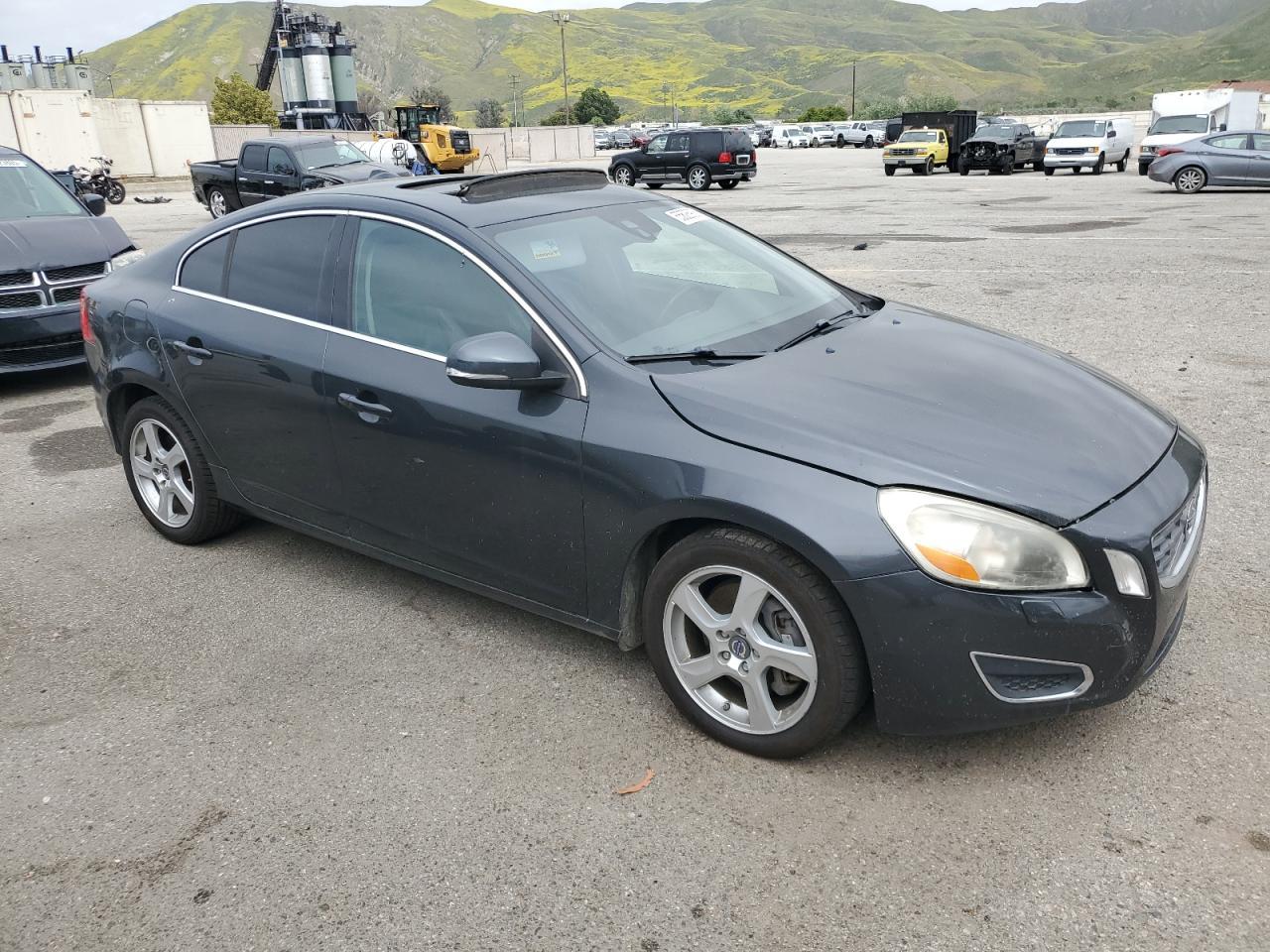 2013 Volv S60 T5 - Image 4