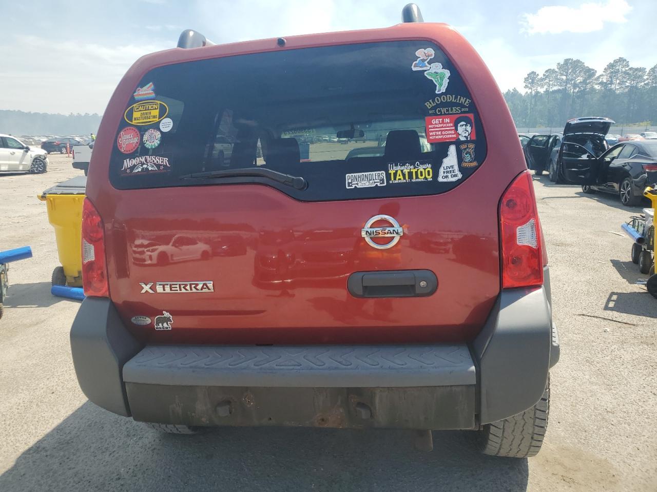 2011 Nissan Xterra Off Road - Image 6