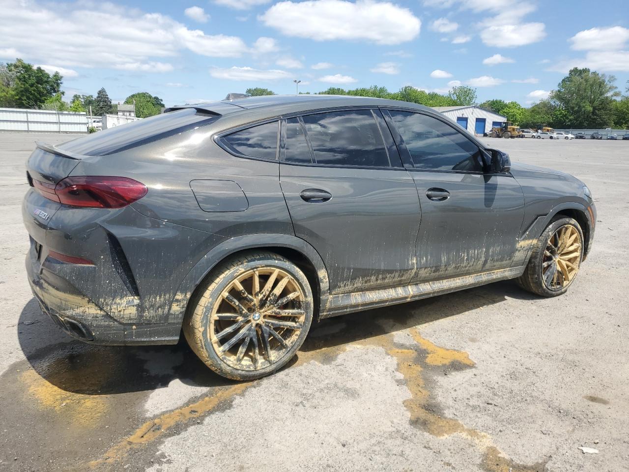2024 BMW X6 M60I - Фото 3