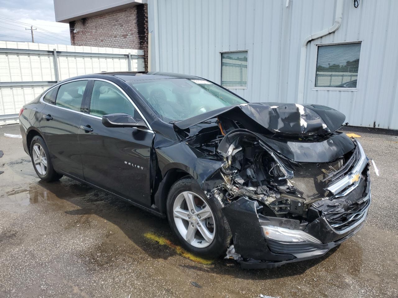 2020 Chevrolet Malibu Ls - Фото 4