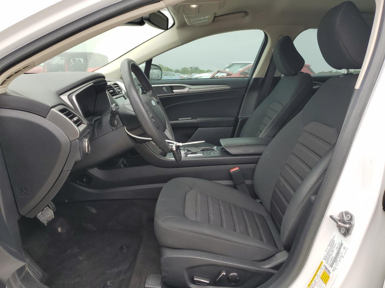 2020 Ford Fusion Se - Image 7