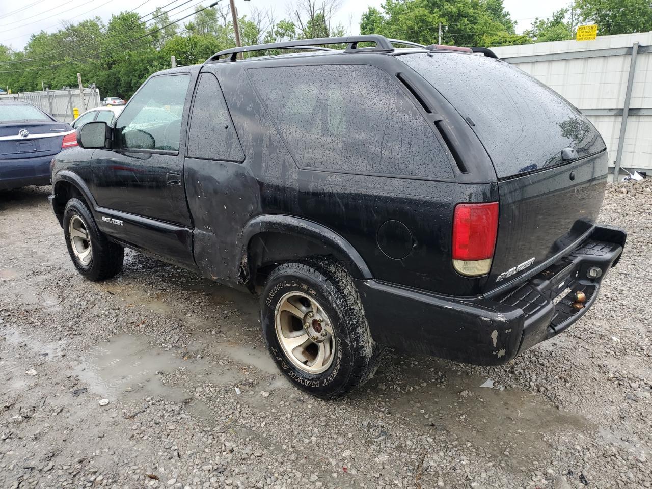 2004 Chevrolet Blazer - Фото 2