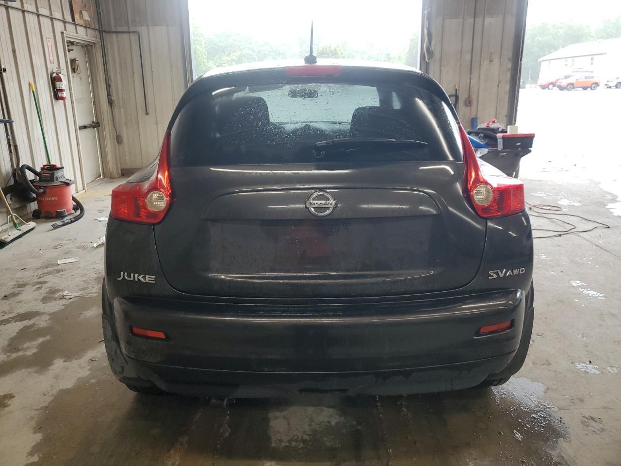2011 Nissan Juke S - Фото 6