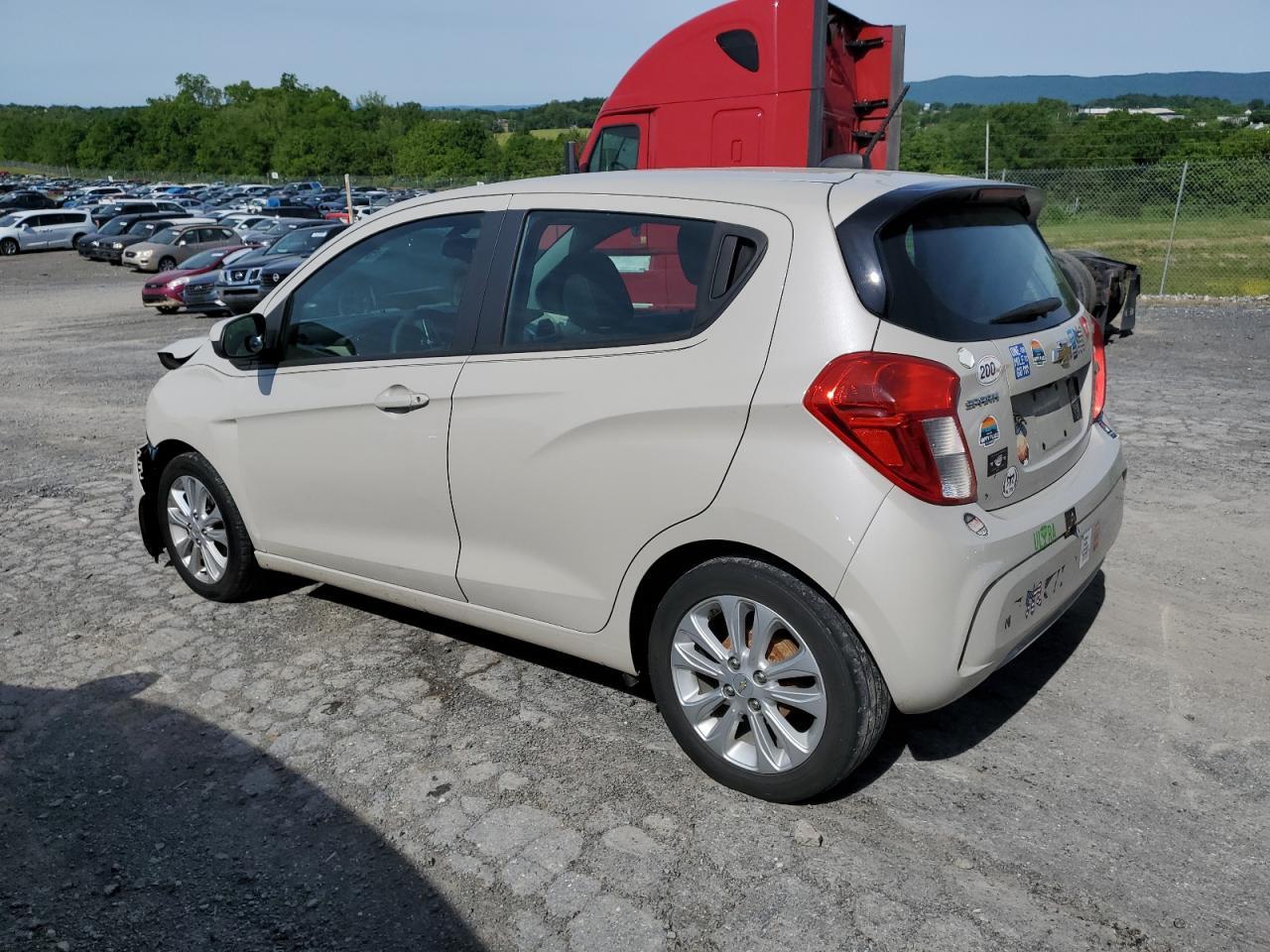 2017 Chevrolet Spark 1Lt - Фото 2