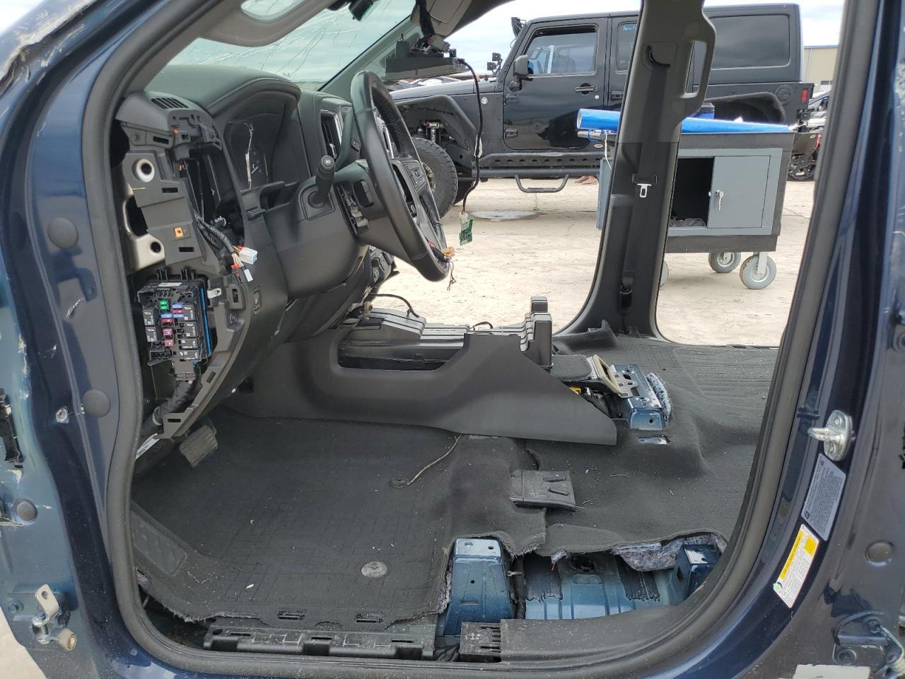 2022 GMC Sierra K2500 Denali - Image 7