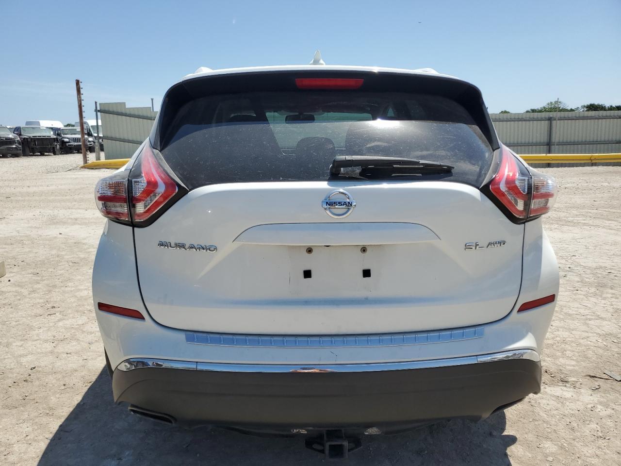 2017 Nissan Murano S - Фото 6