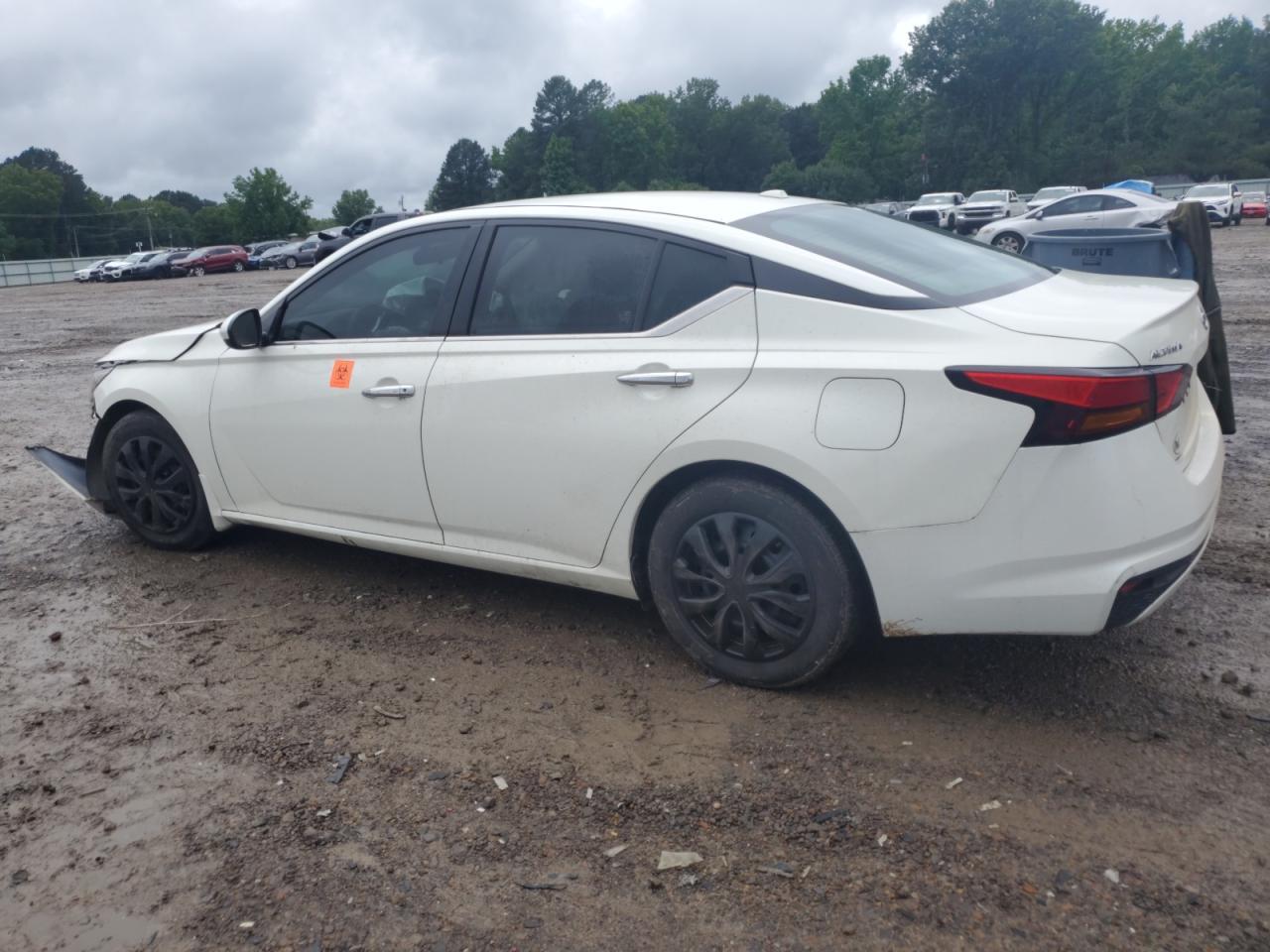 2020 Nissan Altima S - Фото 2