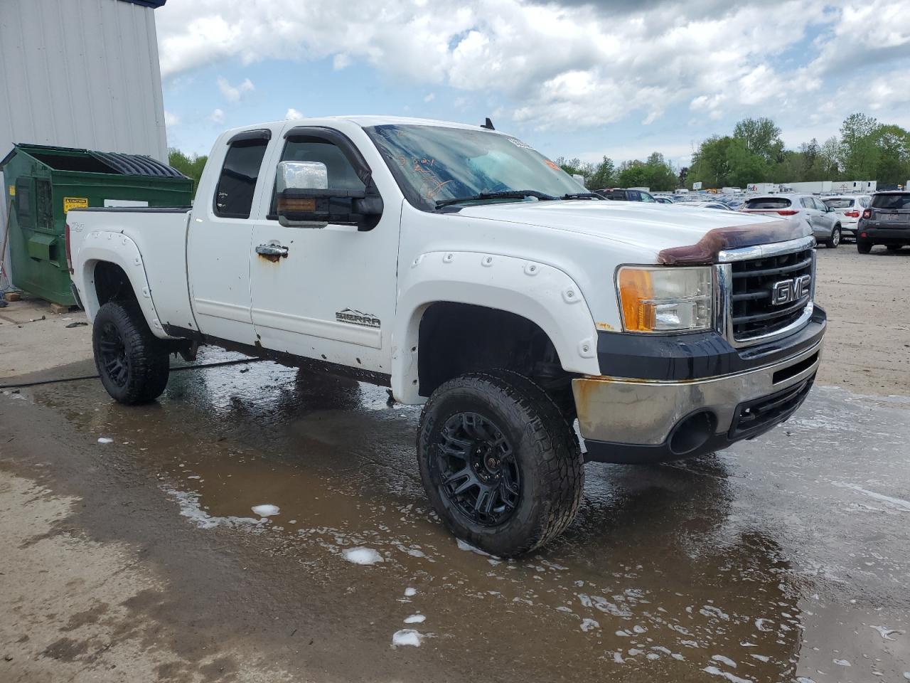 2011 GMC Sierra K1500 Sl - Image 4