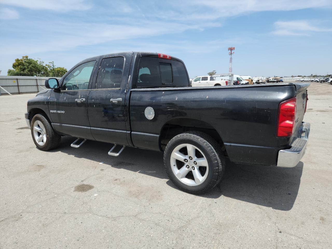 2007 Dodge Ram 1500 St - Image 2