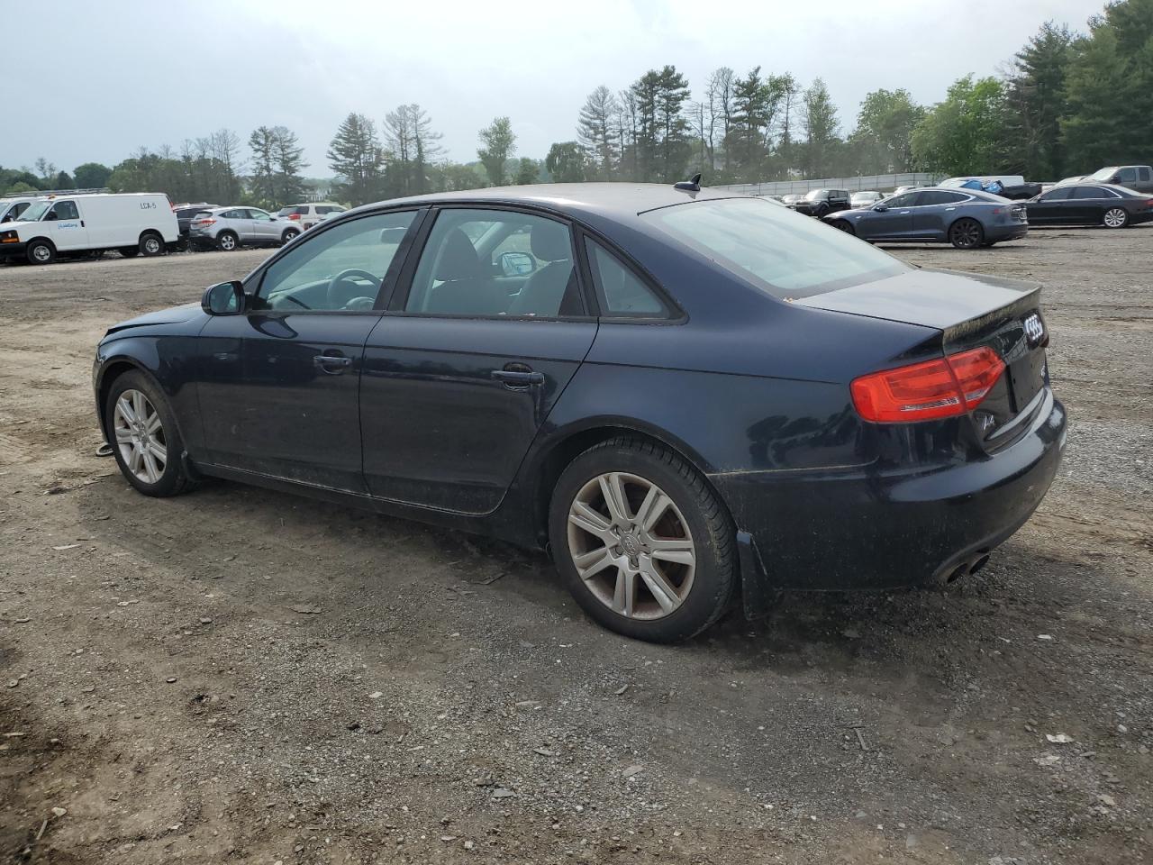 2011 Audi A4 Premium - Image 2