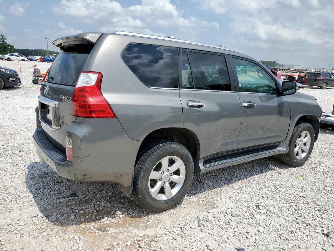 2011 Lexus Gx 460 - Image 3
