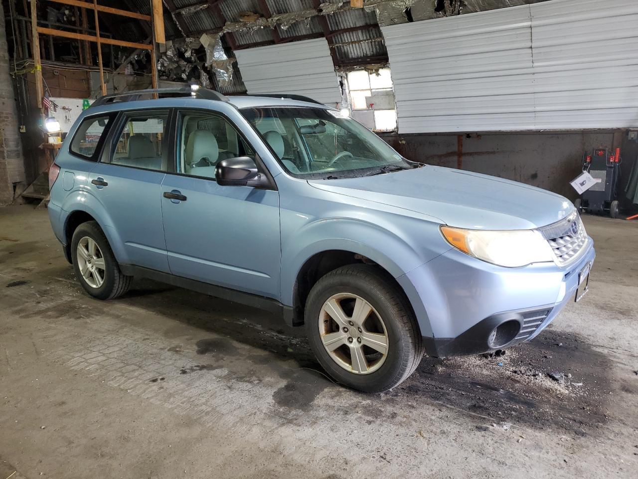 2012 Subaru Forester 2.5X - Фото 4