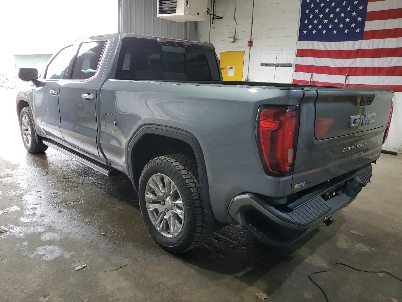 2019 GMC Sierra K1500 Denali - Image 2