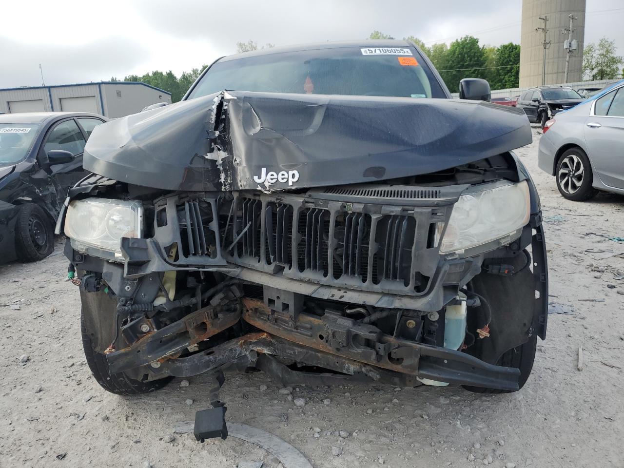 2011 Jeep Grand Cherokee Laredo - Фото 5