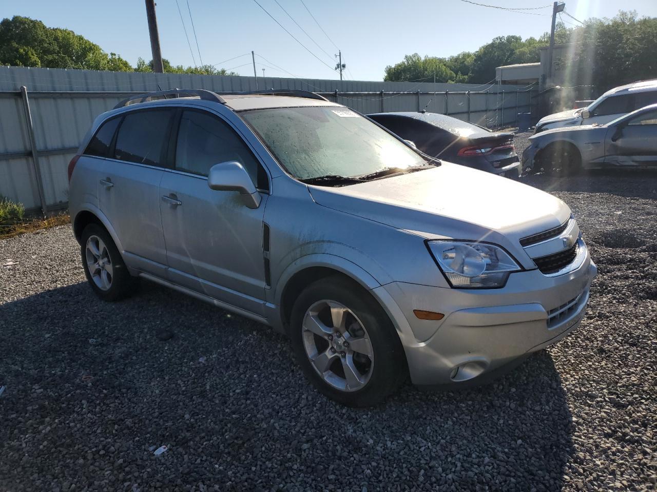 2014 Chevrolet Captiva Ltz - Image 4