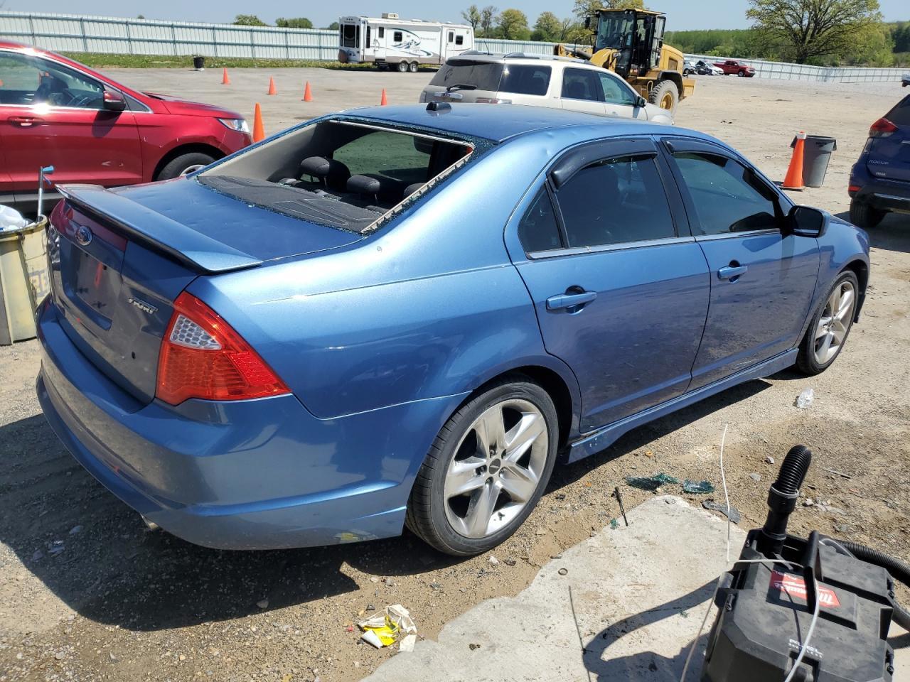 2010 Ford Fusion Sport - Фото 3