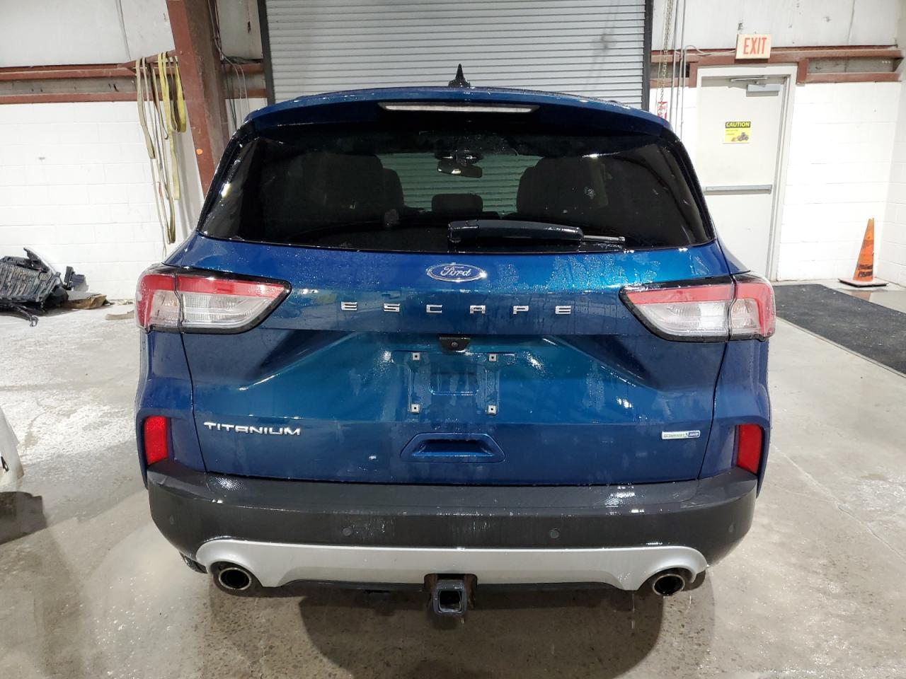 2020 Ford Escape Titanium - Image 6