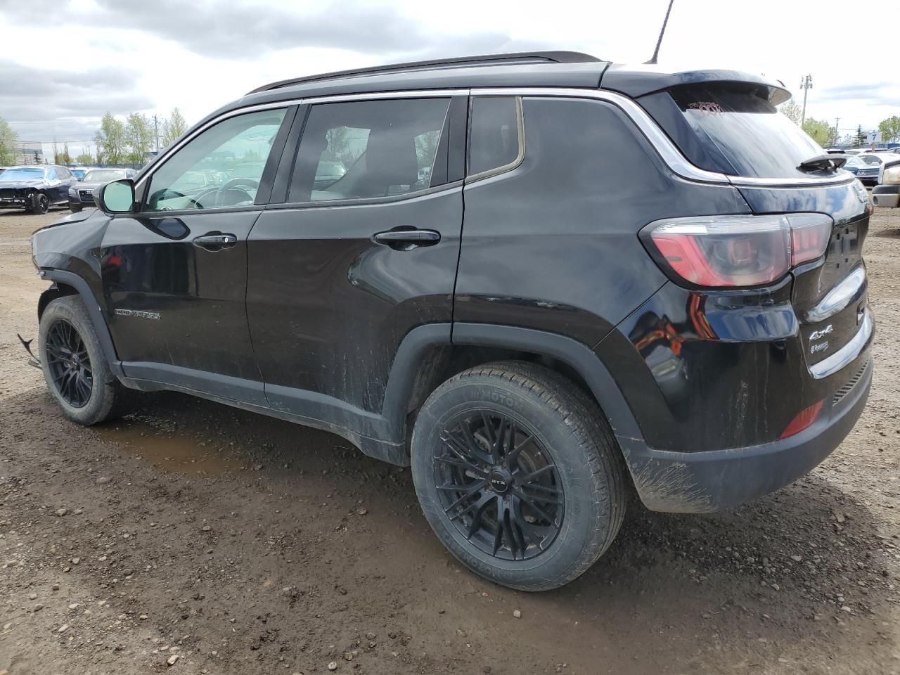 2018 Jeep Compass Latitude - Фото 2